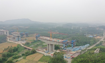 大塘至浦北高速公路平陸運河特大橋